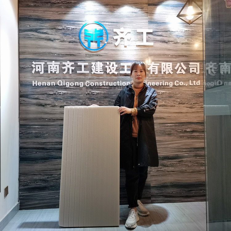 溫度會(huì)對擠塑板產(chǎn)生什么樣的影響的? 溫度會(huì)對擠塑板產(chǎn)生什么樣的影響的?